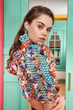 Calypso Top><noscript><img width=