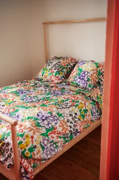 Dahlia Bedding Set><noscript><img width=