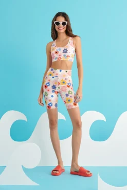 Jamaica Top><noscript><img width=