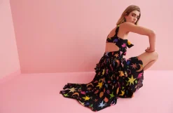 Quest Dress><noscript><img width=